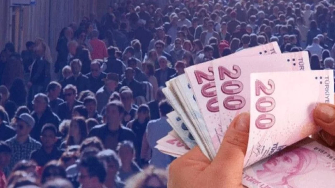 Asgari Ücrette Yıl Sonu İçin Yüksek Oranda Zam Bekleniyor: Yeni Zam Oranı Merakla Bekleniyor!